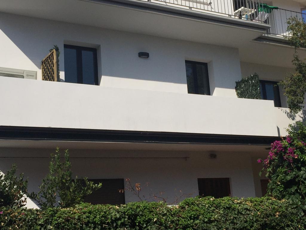 Affittacamere In Centro Tortolì Exterior foto
